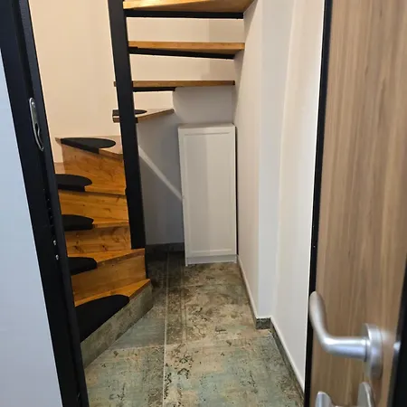 Apartment Rose 5 *